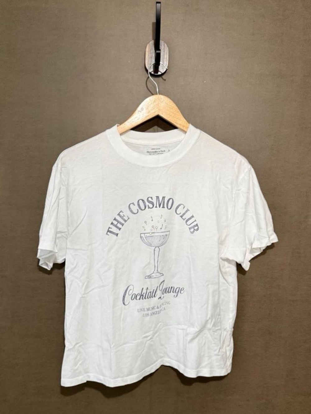 Abercrombie & Fitch White Tee with Blue Graphic - The Cosmo Club